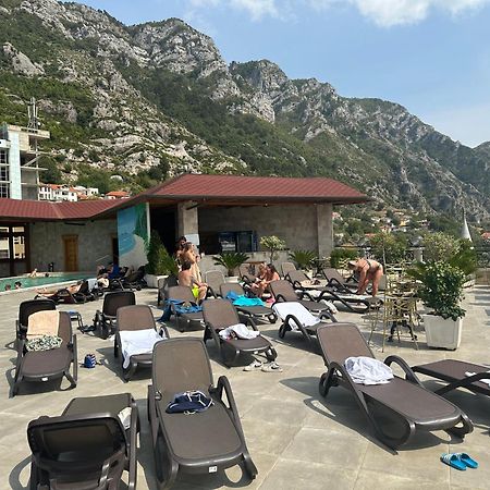 Hotel Panorama Kruje Bagian luar foto