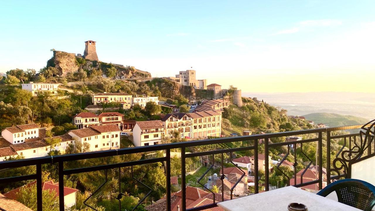 Hotel Panorama Kruje Bagian luar foto