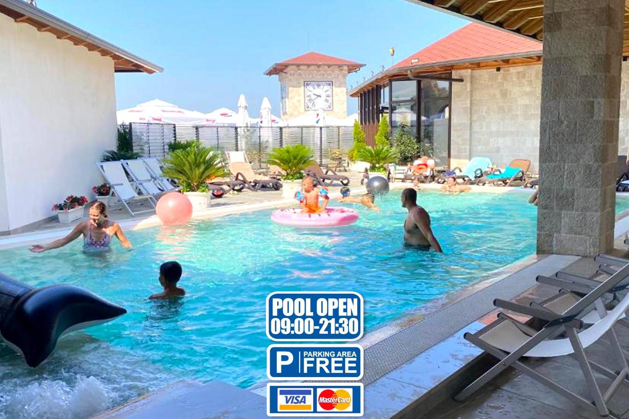 Hotel Panorama Kruje Bagian luar foto