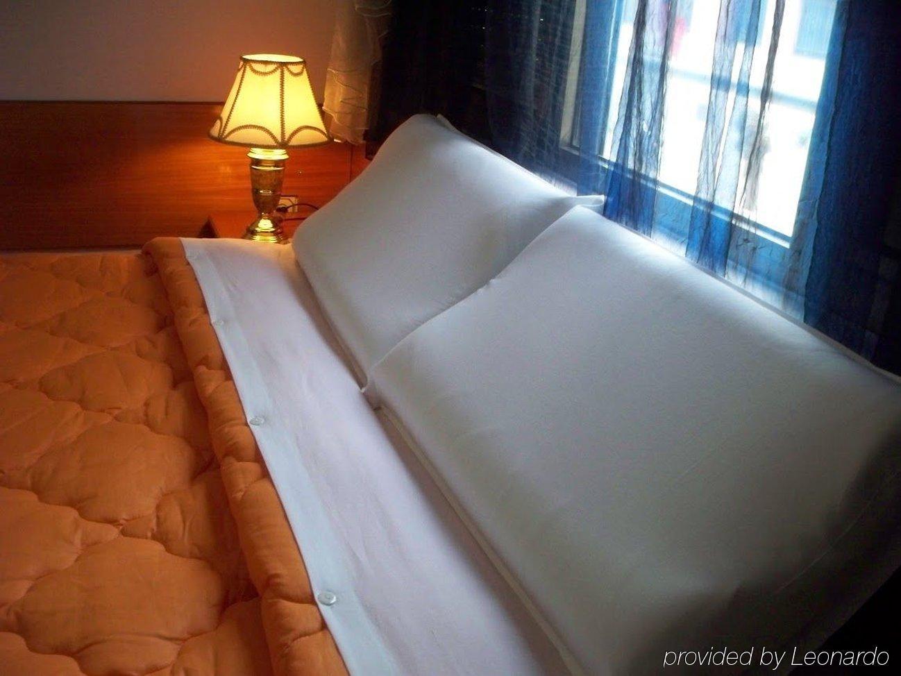 Hotel Panorama Kruje Bagian luar foto